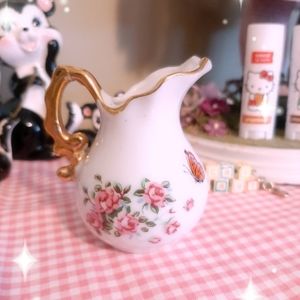 💗Vintage Enesco Pitcher💗